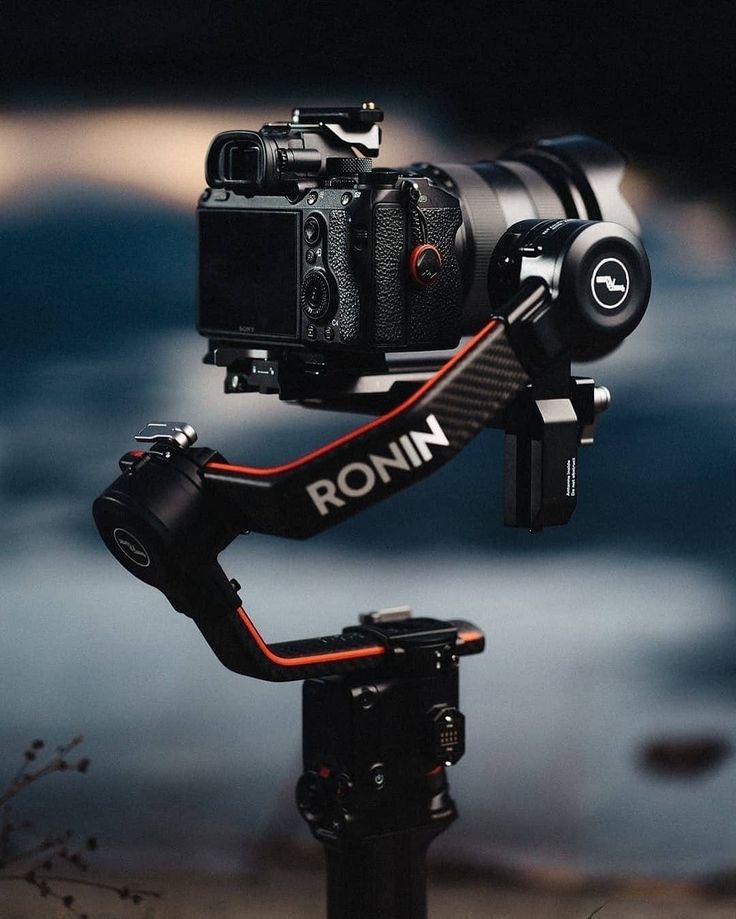 Canon C100 (Cinema Camera)